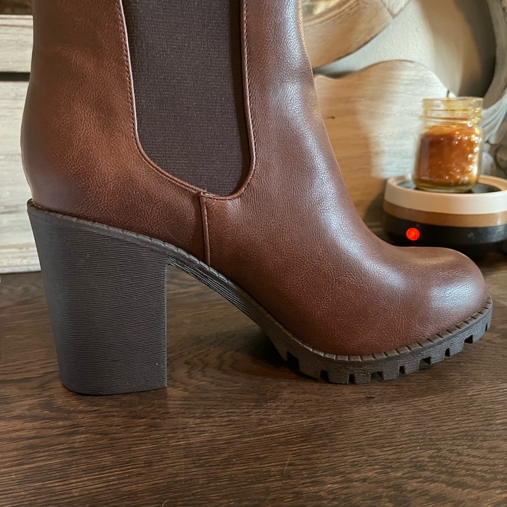 Chunky boots - Picture 2 of 3